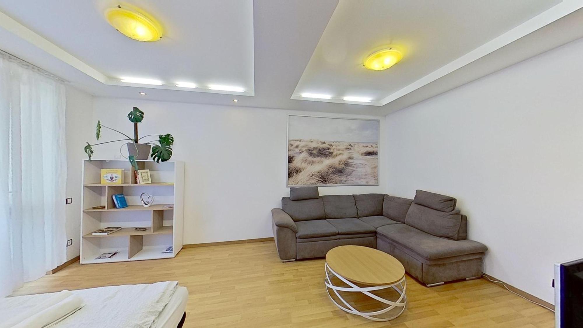 2Br Apt With Free Garage Parking, Close To The Historic Centre براتسيلافا المظهر الخارجي الصورة